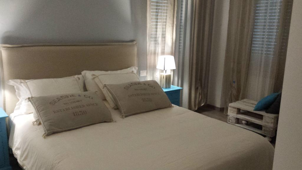 La Casa Di Titti Hotel Civitanova Marche Kültér fotó