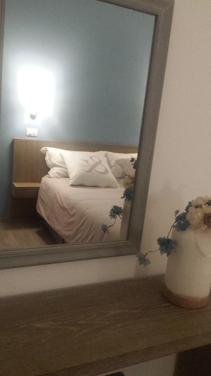La Casa Di Titti Hotel Civitanova Marche Kültér fotó